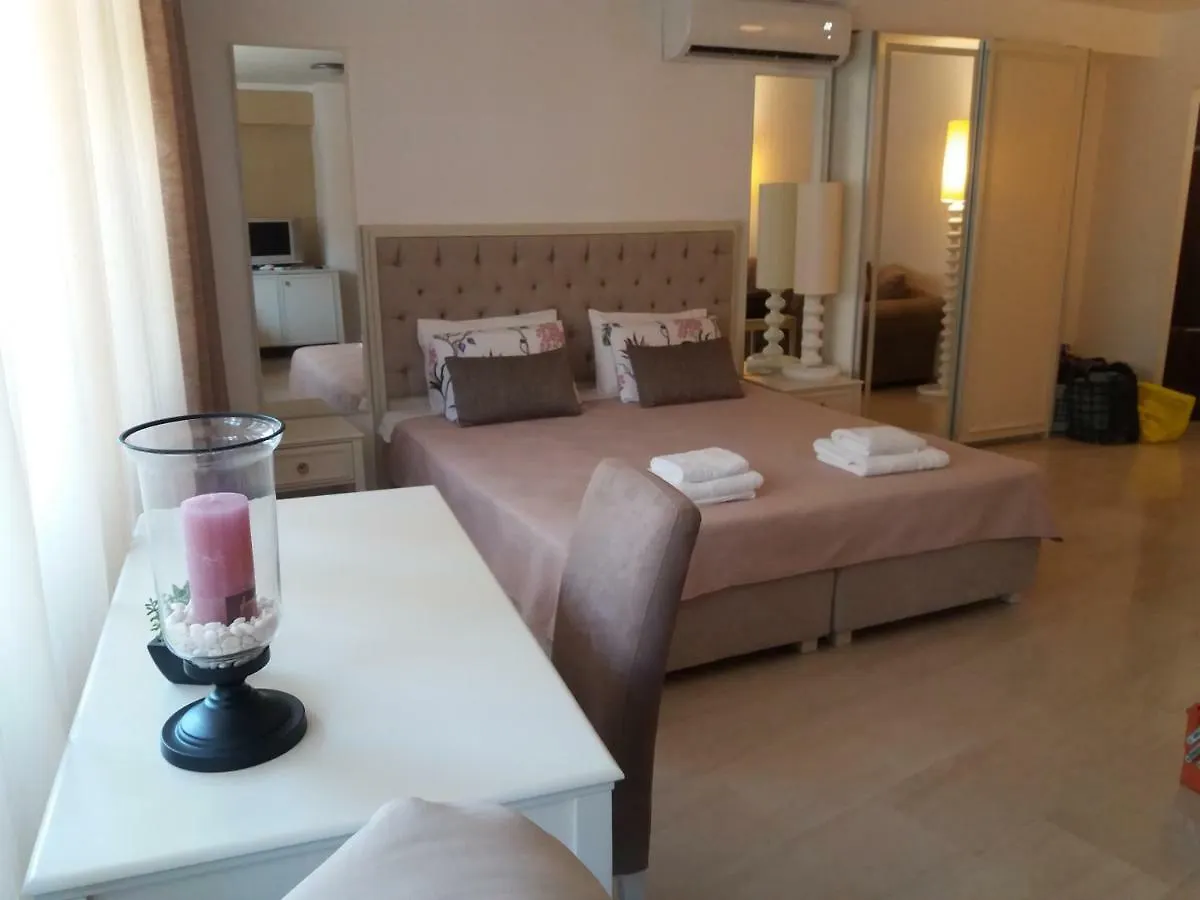 Greecerent - Lux Ladadika Διαμέρισμα Θεσσαλονίκη 0*,
